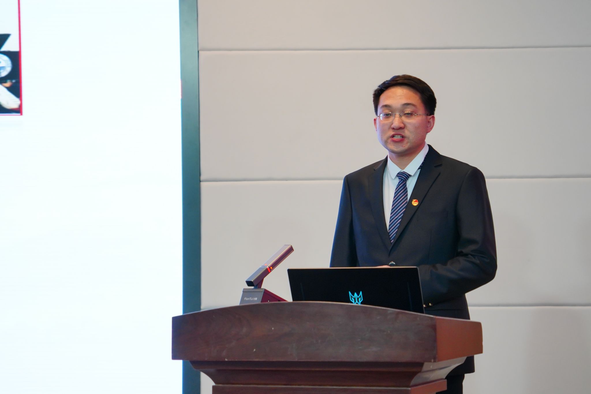 william威廉亚洲官方