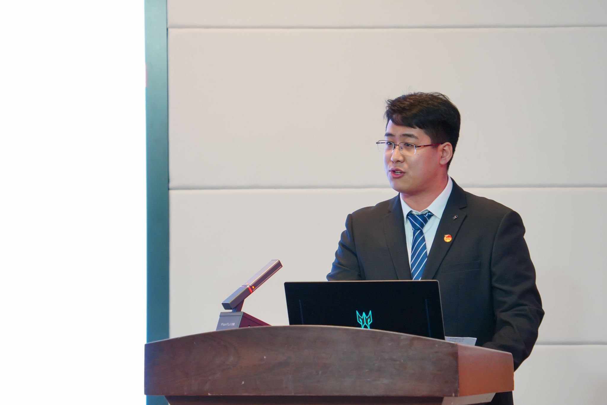 william威廉亚洲官方